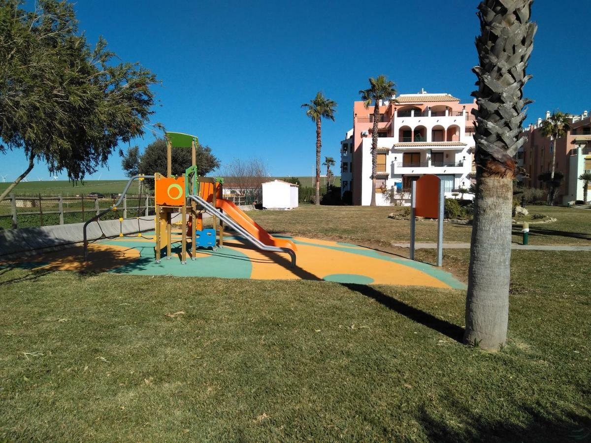 Apartamento Zahara De Los Atunes-Atlanterra Exterior photo